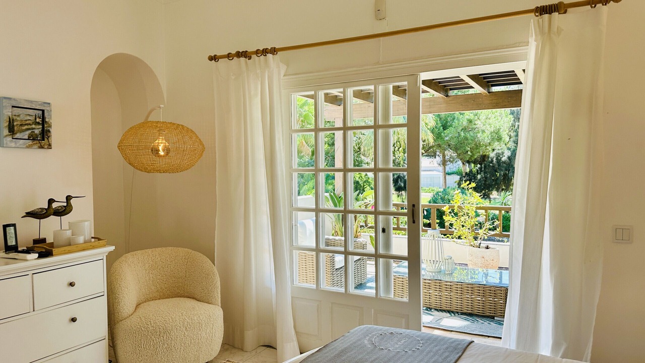 Photo of Bedroom in Quarteira