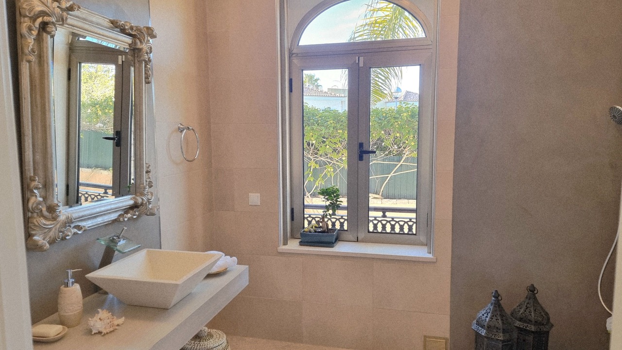 Photo of Bathroom in Laranjeira