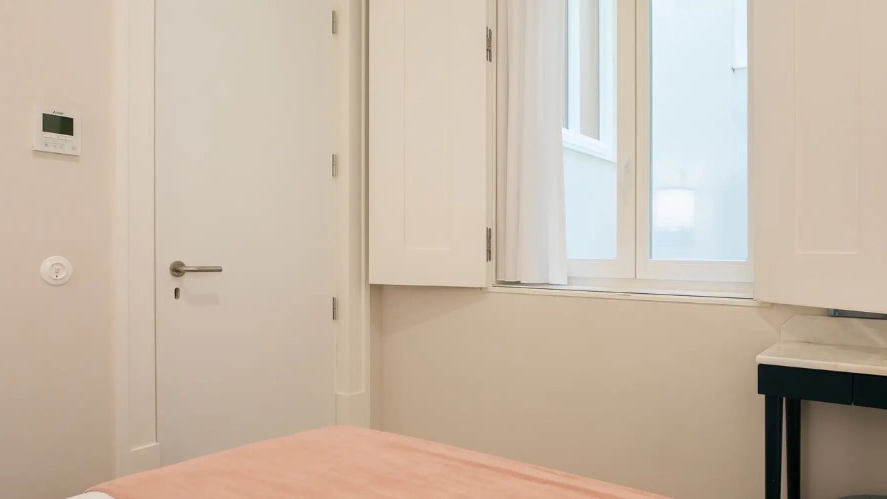 Photo of Bedroom in Baixa