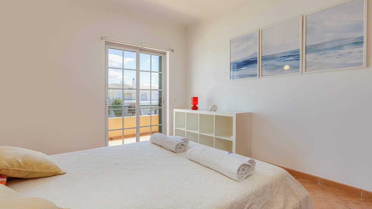 Photo of Bedroom in Porto de Mos