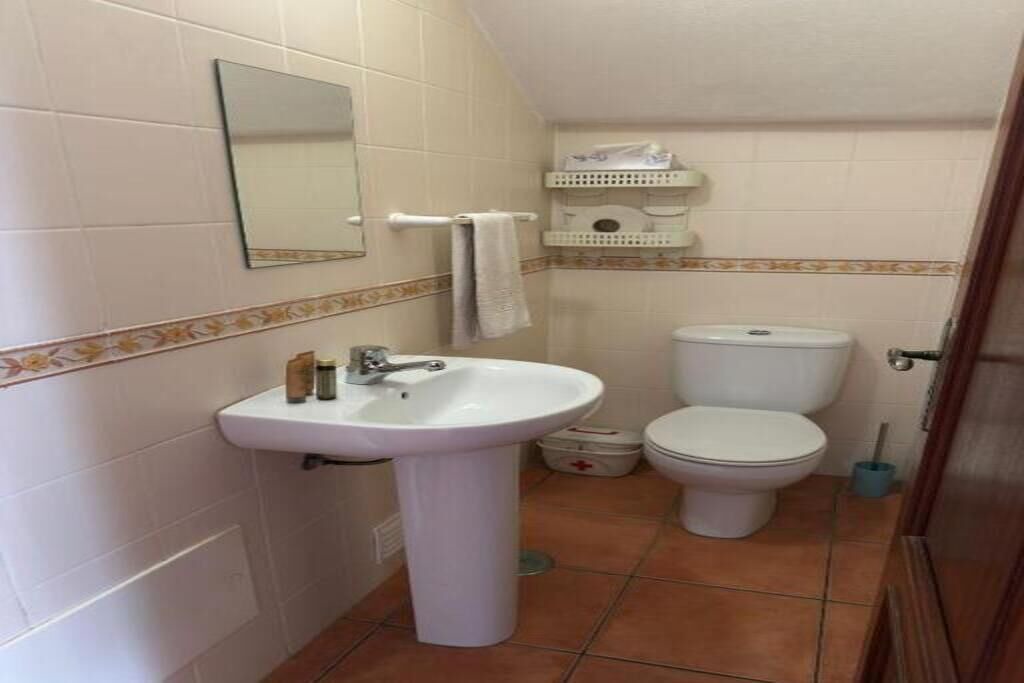 Photo of Bathroom in Vila Nova de Milfontes