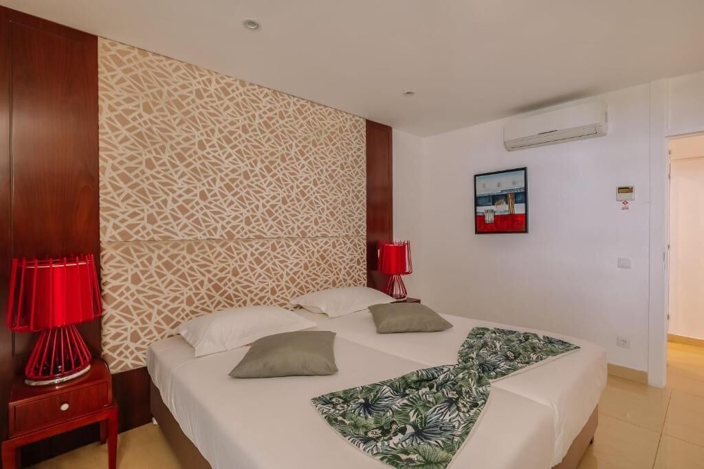 Photo of Others in Oura