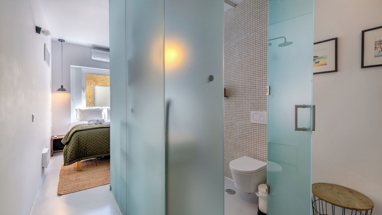 Photo of Bathroom in Portimao City Centre