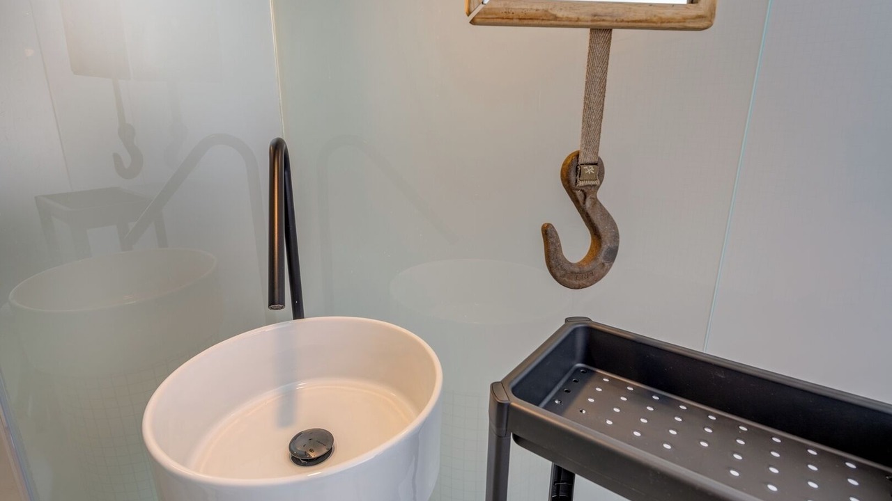 Photo of Bathroom in Portimao City Centre