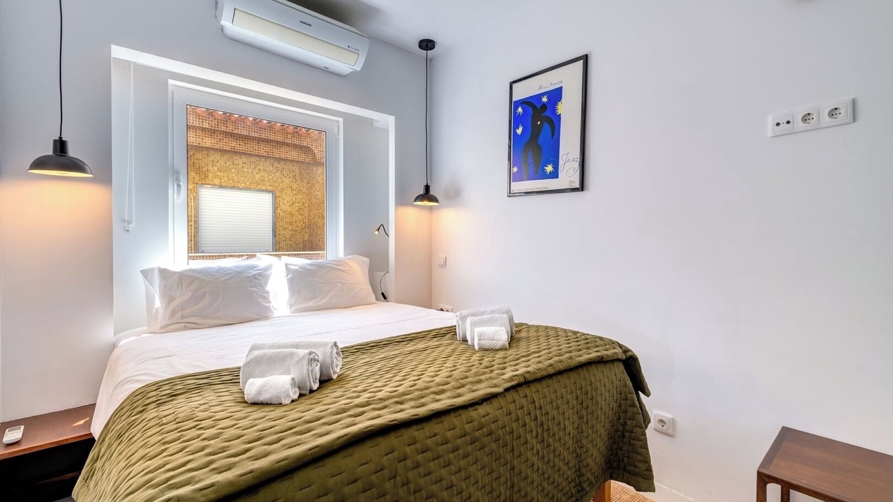 Photo of Bedroom in Portimao City Centre