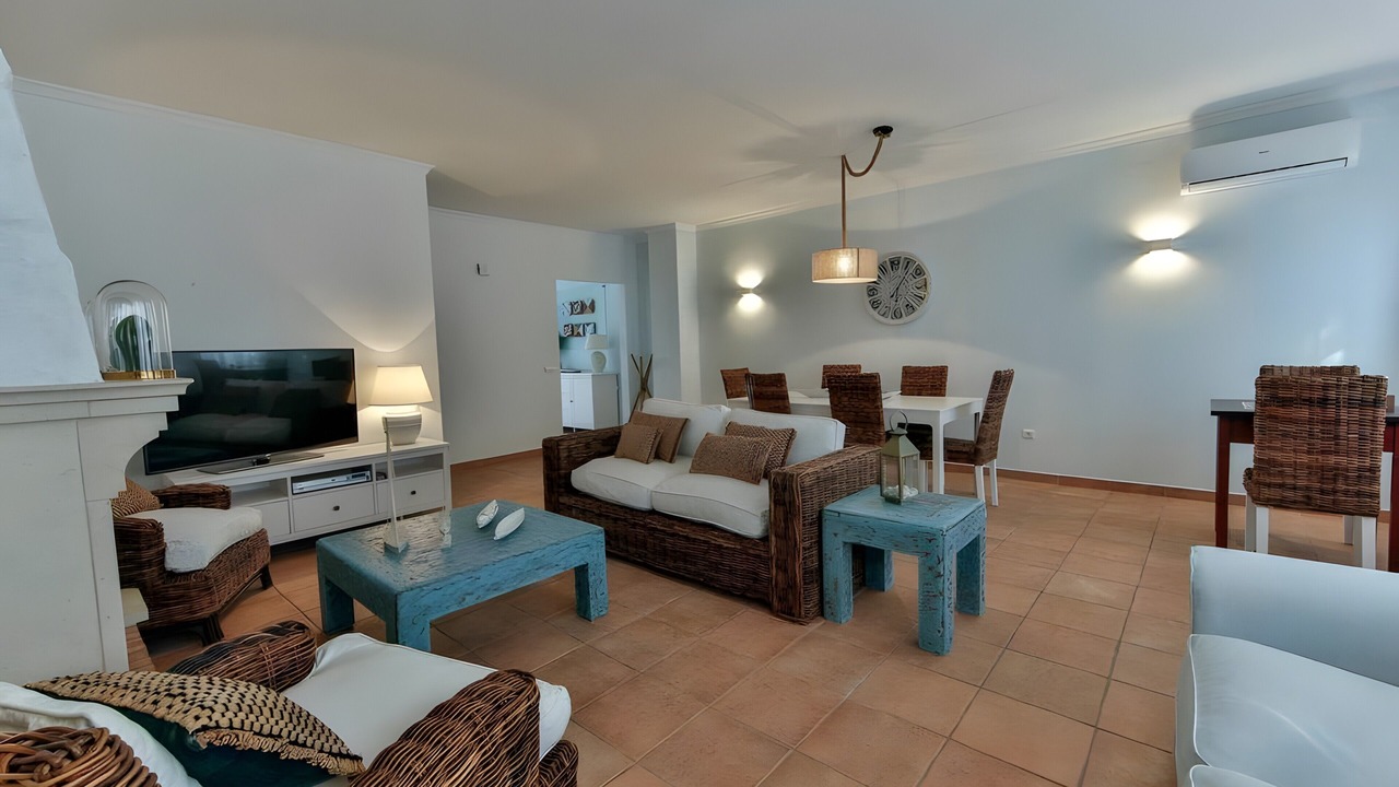 Photo of Livingroom in Retur