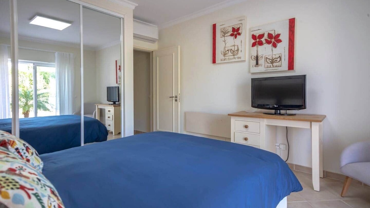Photo of Bedroom in Alpouvar