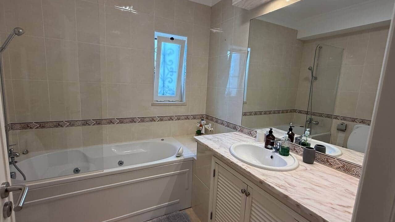 Photo of Bathroom in Alpouvar