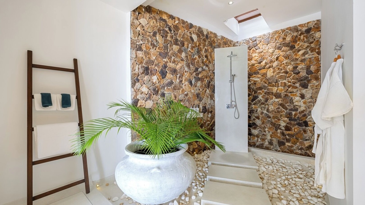 Photo of Bathroom in Plai Laem