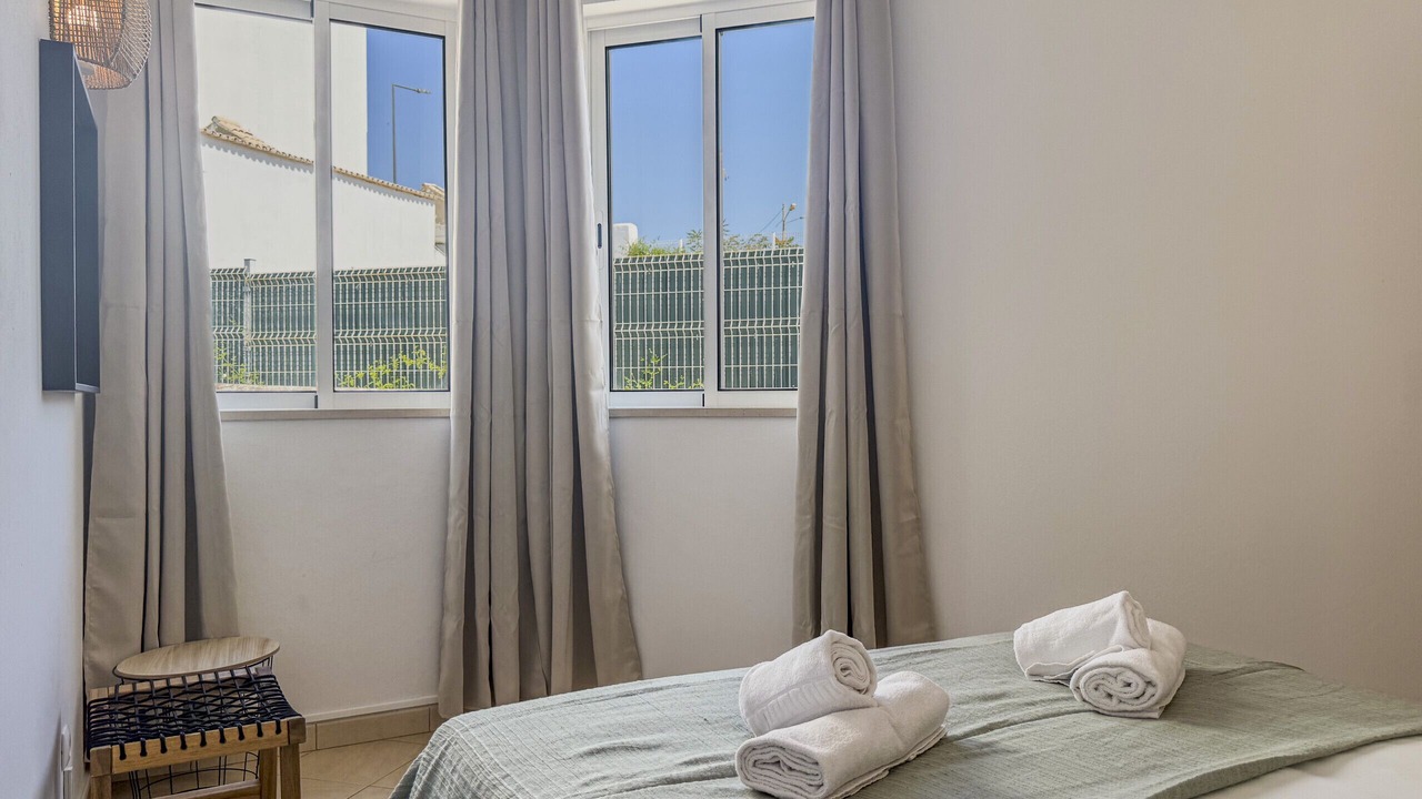 Photo of Bedroom in Peneco Beach