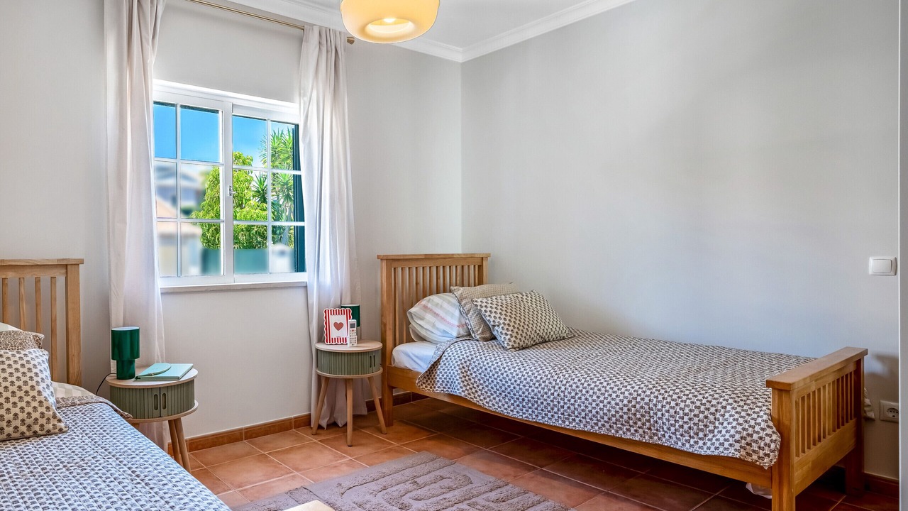 Photo of Bedroom in Monte Raposo