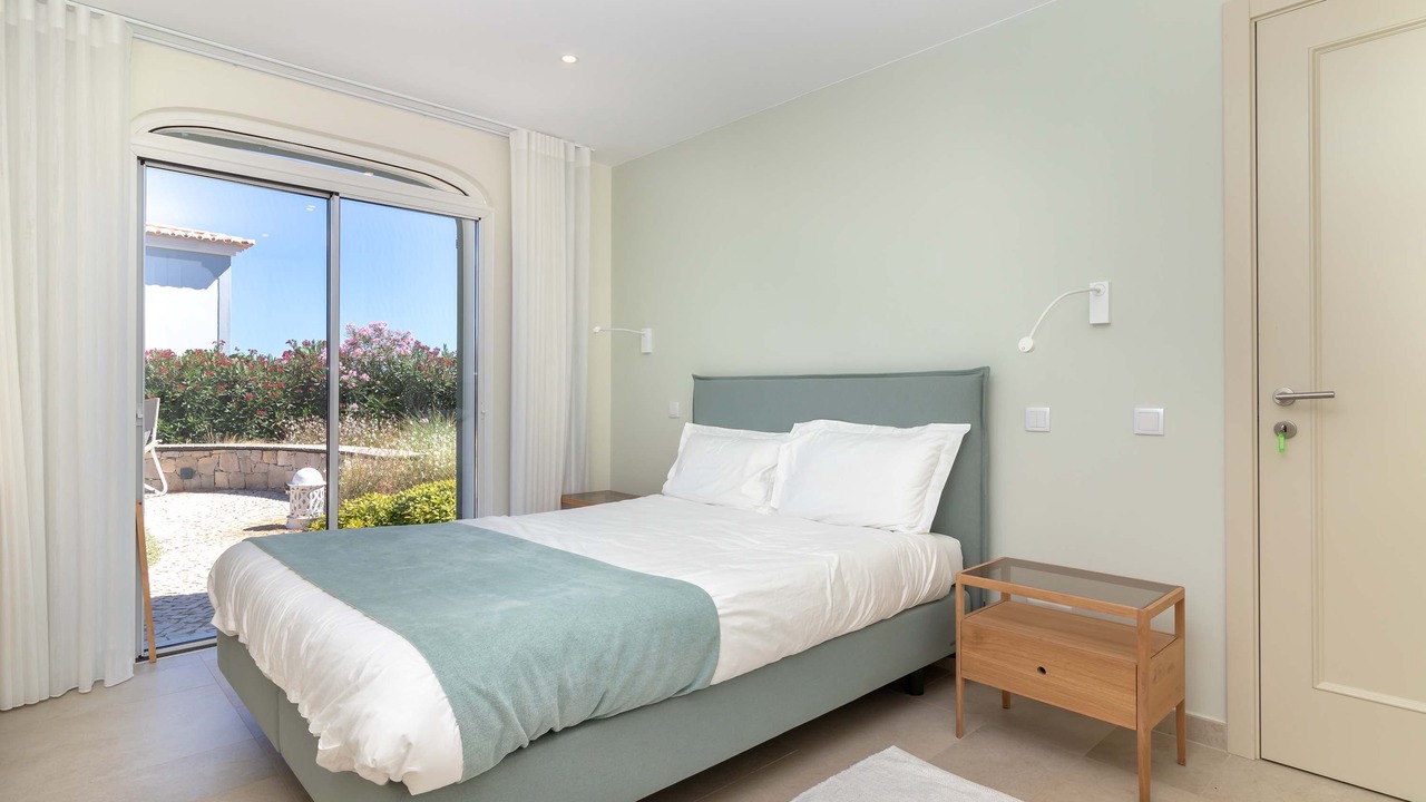Photo of Bedroom in Ferragudo