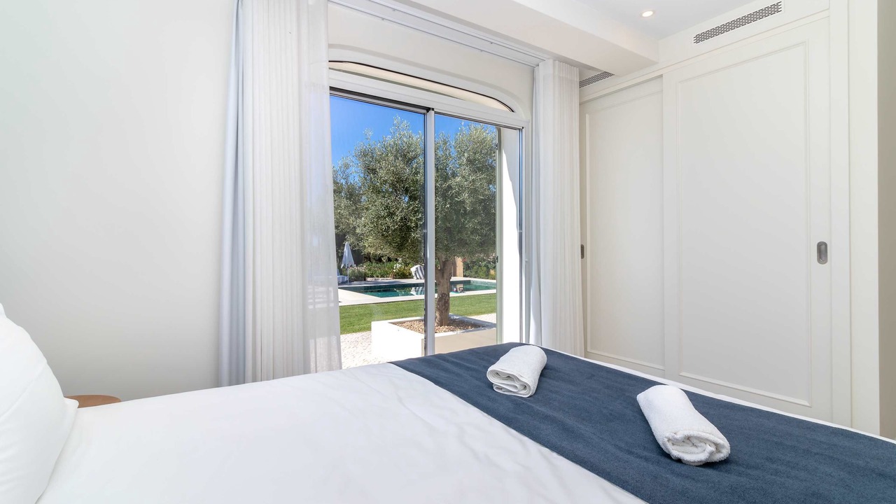 Photo of Bedroom in Ferragudo