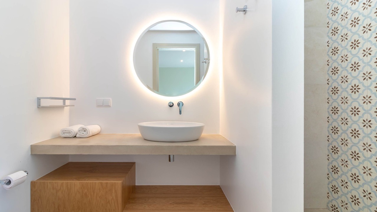 Photo of Bathroom in Ferragudo