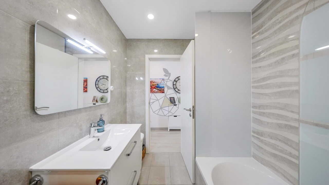 Photo of Bathroom in Parchal