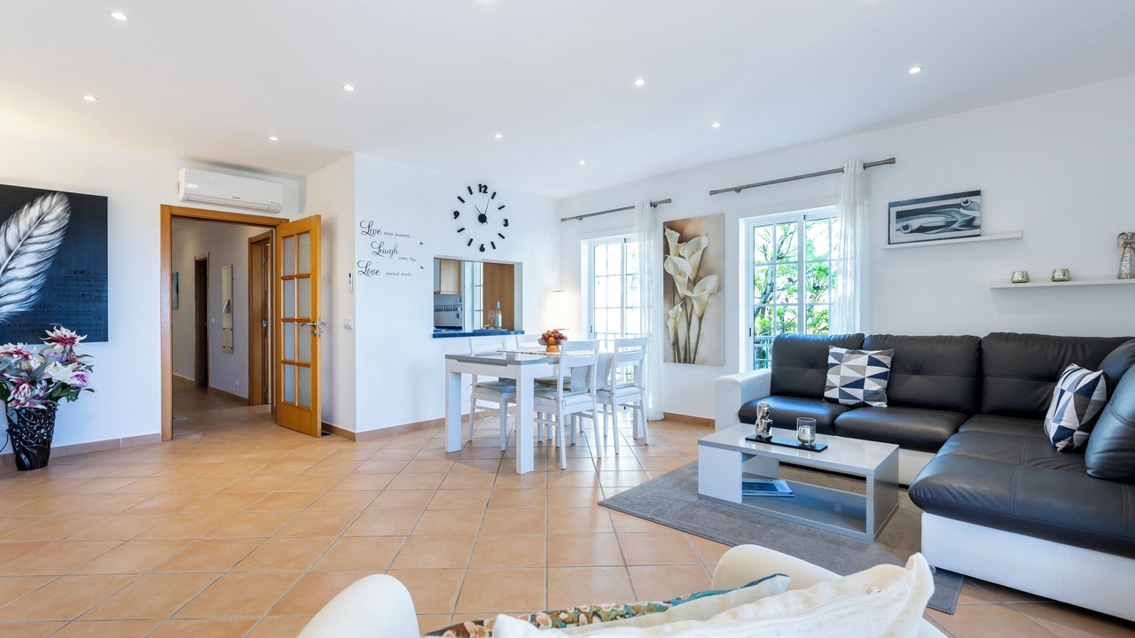 Photo of Livingroom in Albardeira