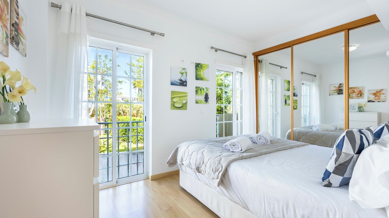 Photo of Bedroom in Albardeira