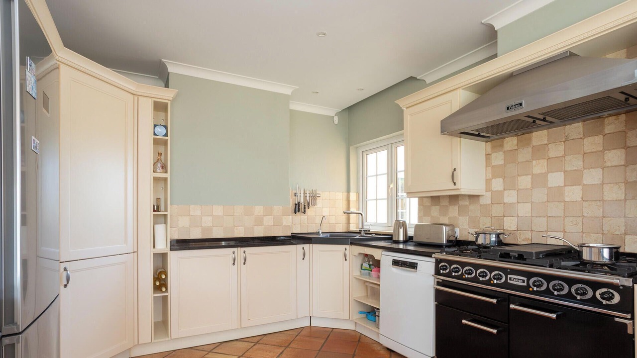 Photo of Kitchen in Bensafrim