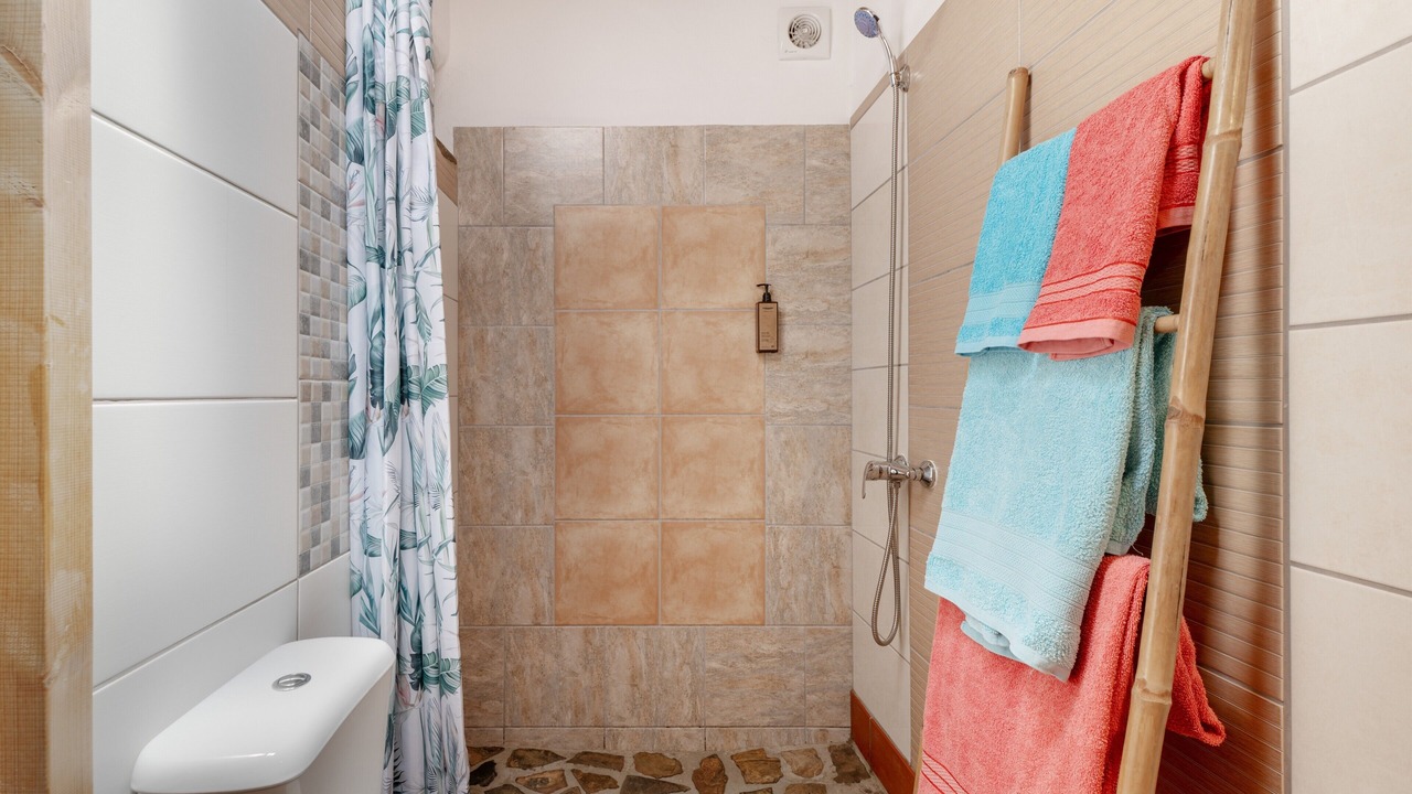 Photo of Bathroom in Odemira