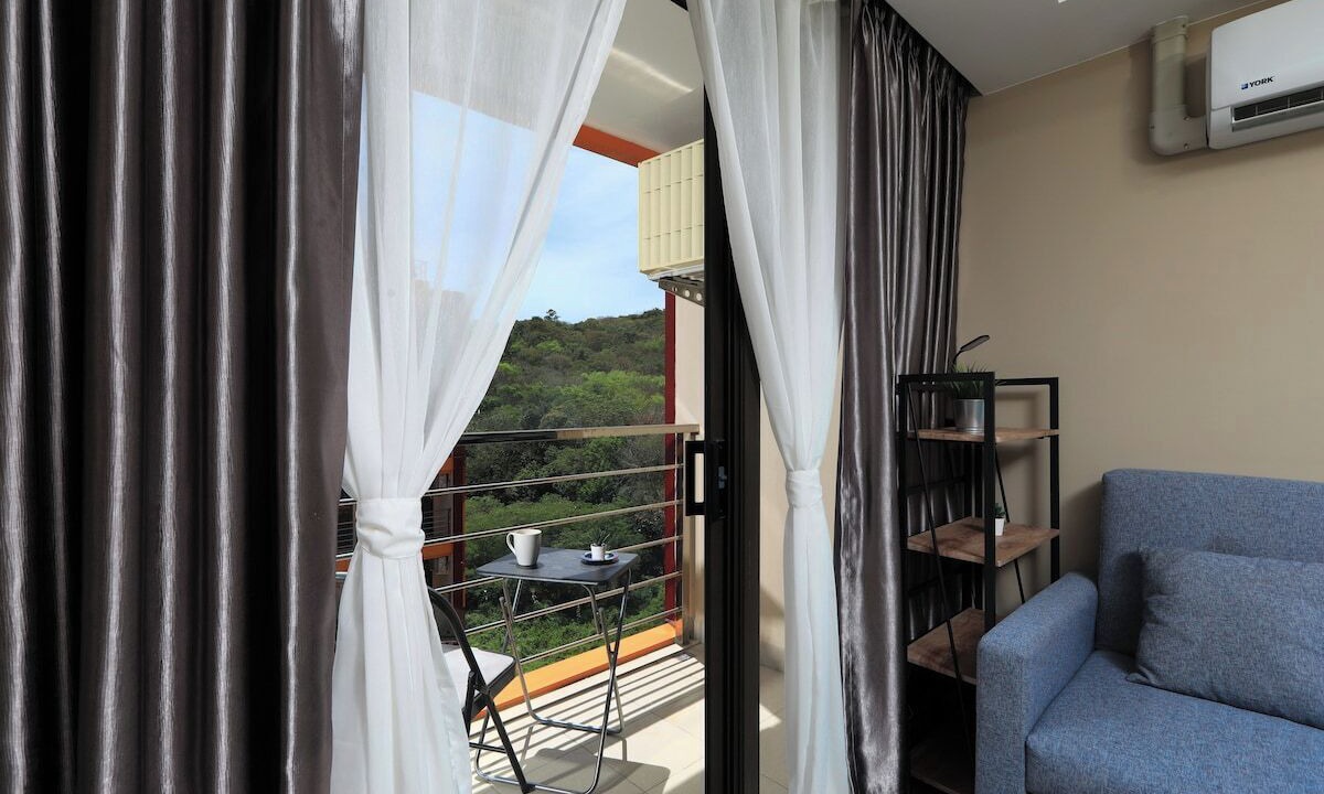 Photo of Livingroom in Nai Harn