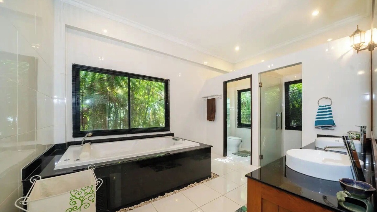 Photo of Bathroom in Choeng Thale