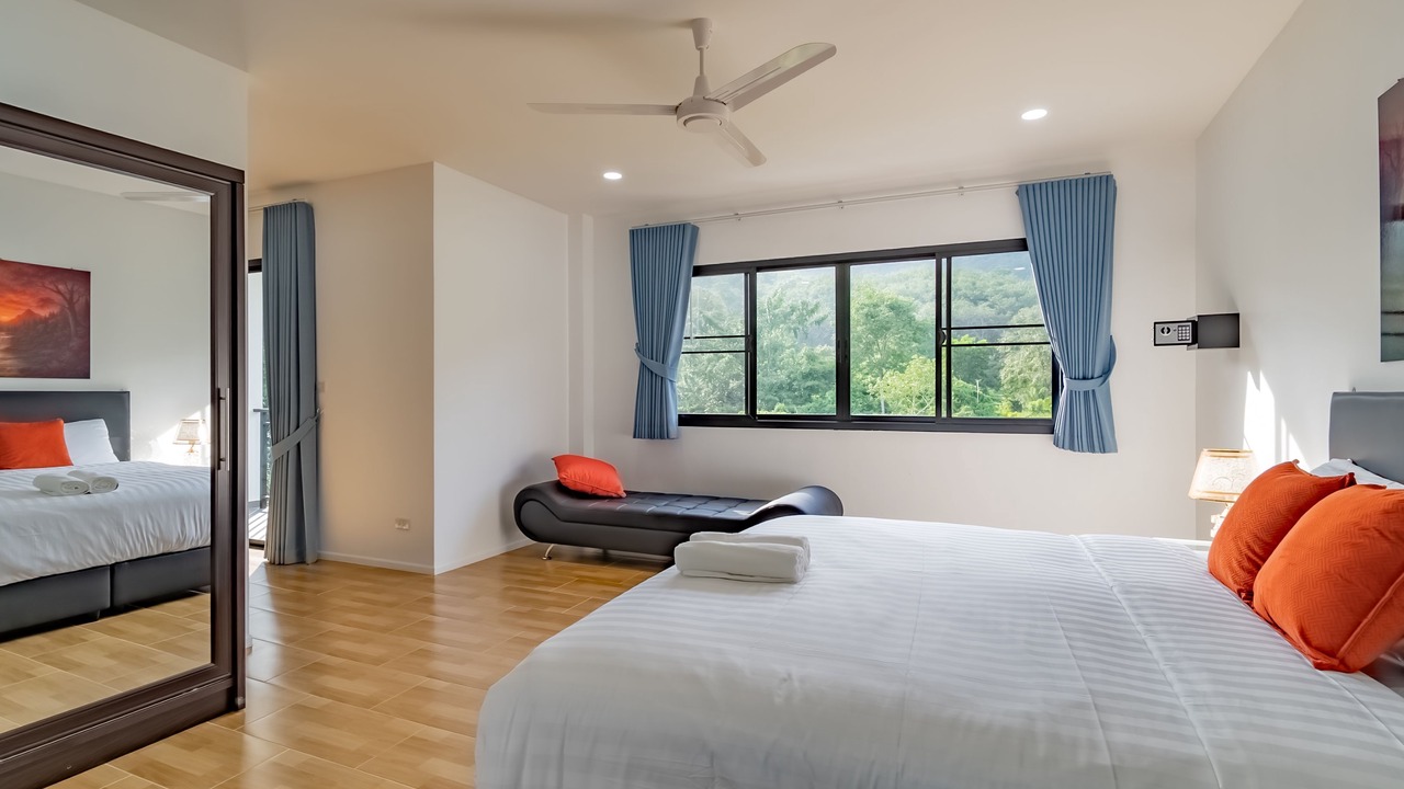 Photo of Bedroom in Chalong