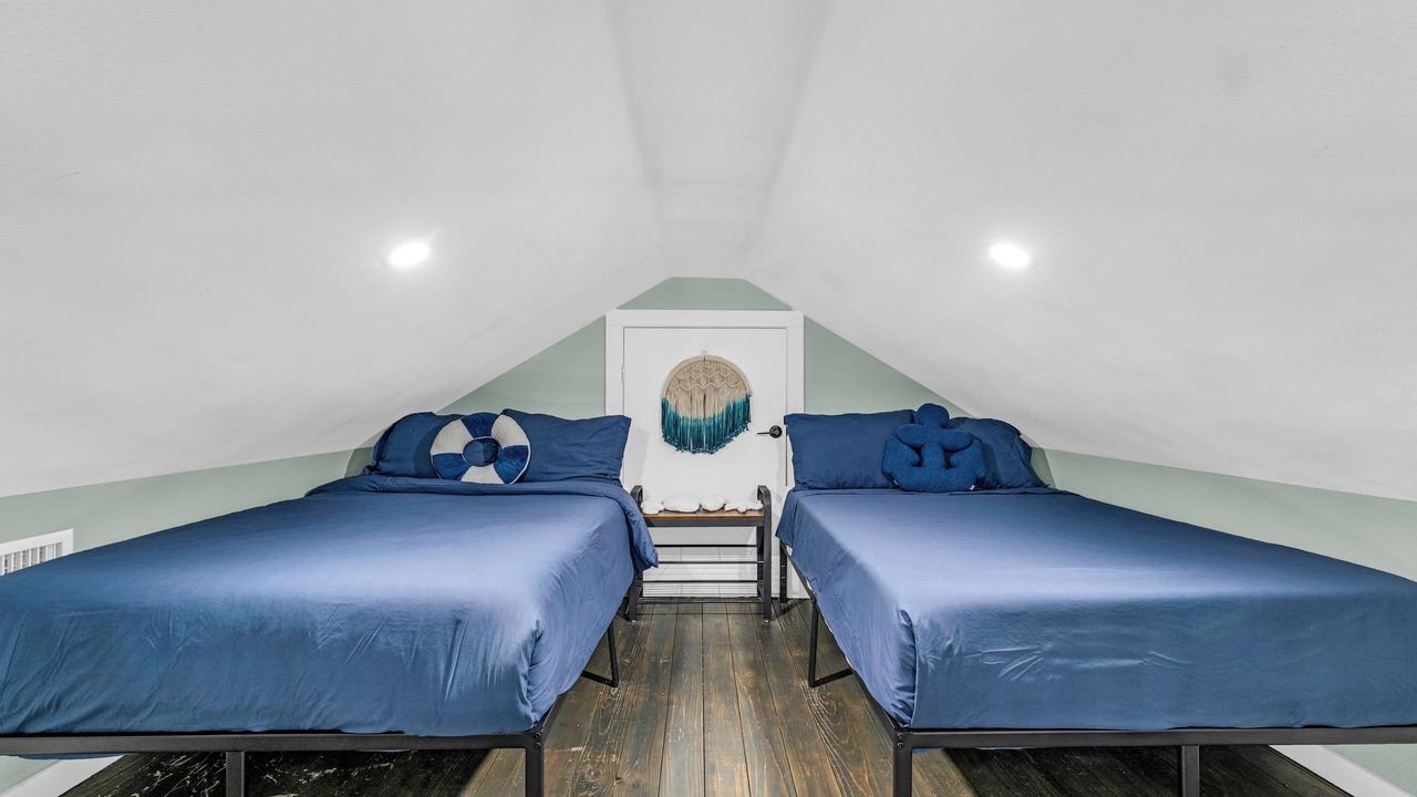 Photo of Bedroom in Port Bolivar