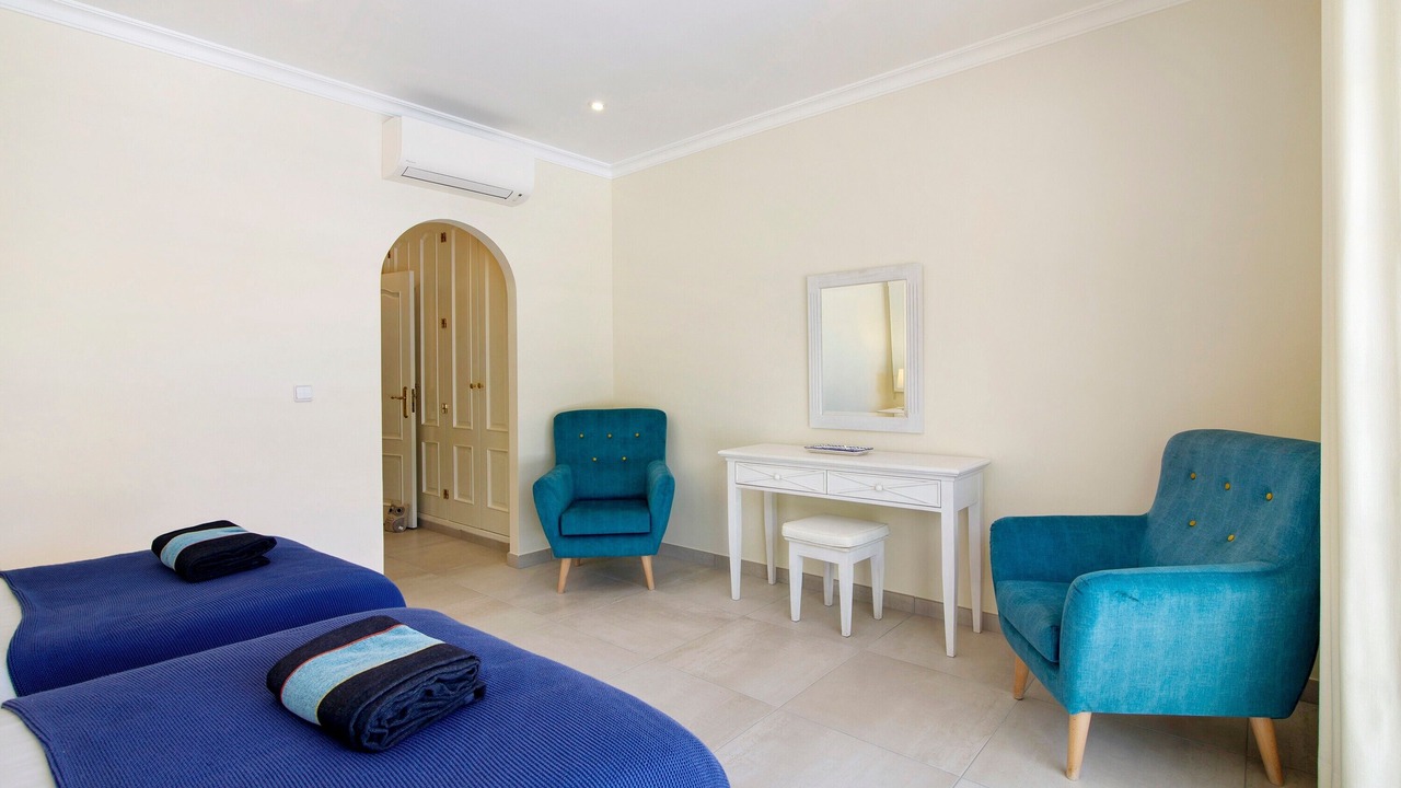 Photo of Bedroom in Vale do Lobo