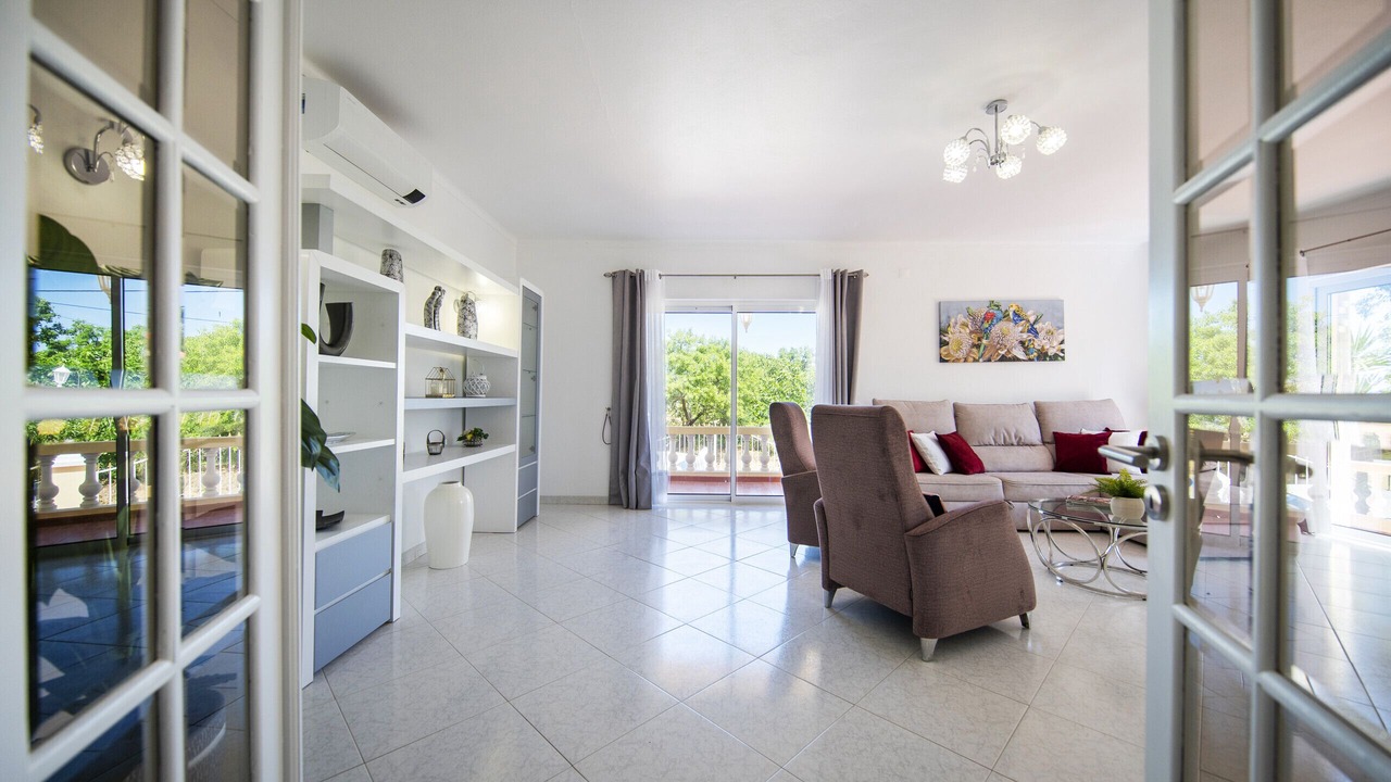 Photo of Livingroom in Lagoa e Carvoeiro