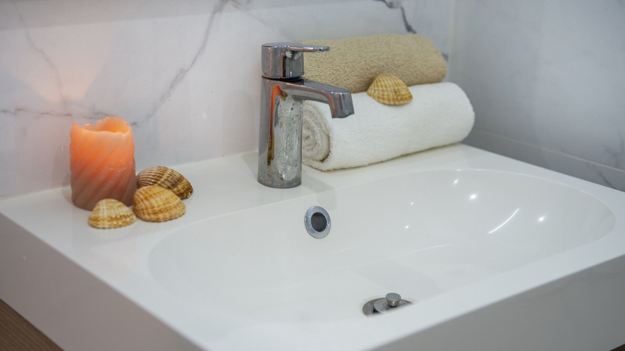 Photo of Bathroom in Lagoa e Carvoeiro