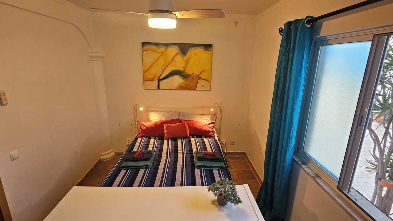 Photo of Bedroom in Moncarapacho e Fuseta