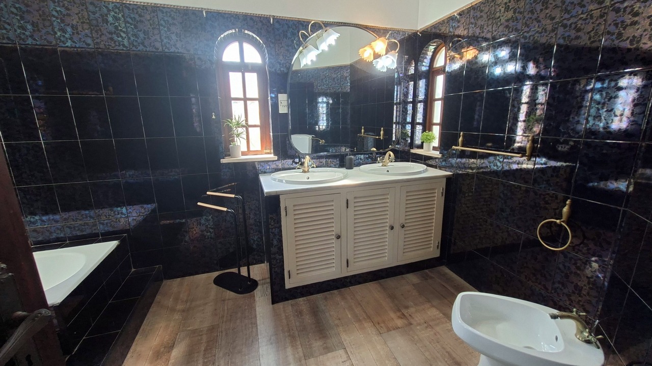 Photo of Bathroom in Monte Raposo