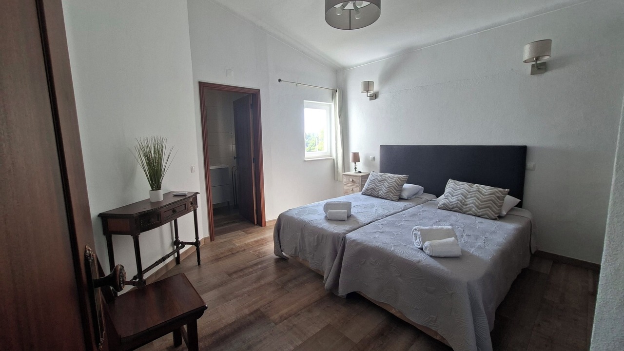 Photo of Bedroom in Monte Raposo