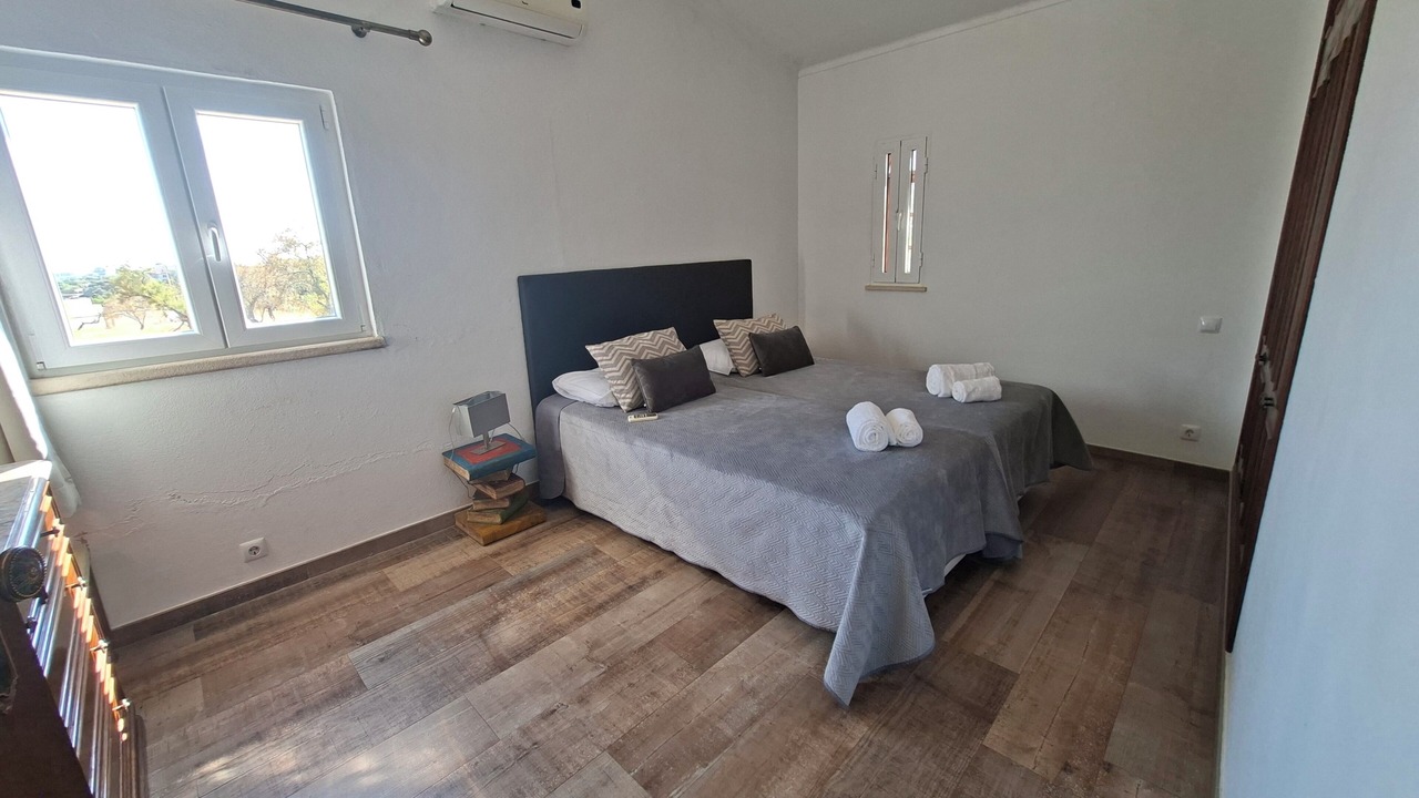 Photo of Bedroom in Monte Raposo