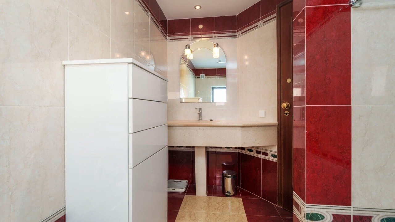 Photo of Bathroom in Quarteira