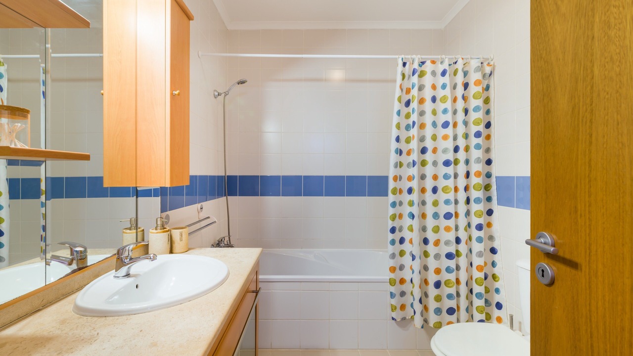 Photo of Bathroom in Grandola