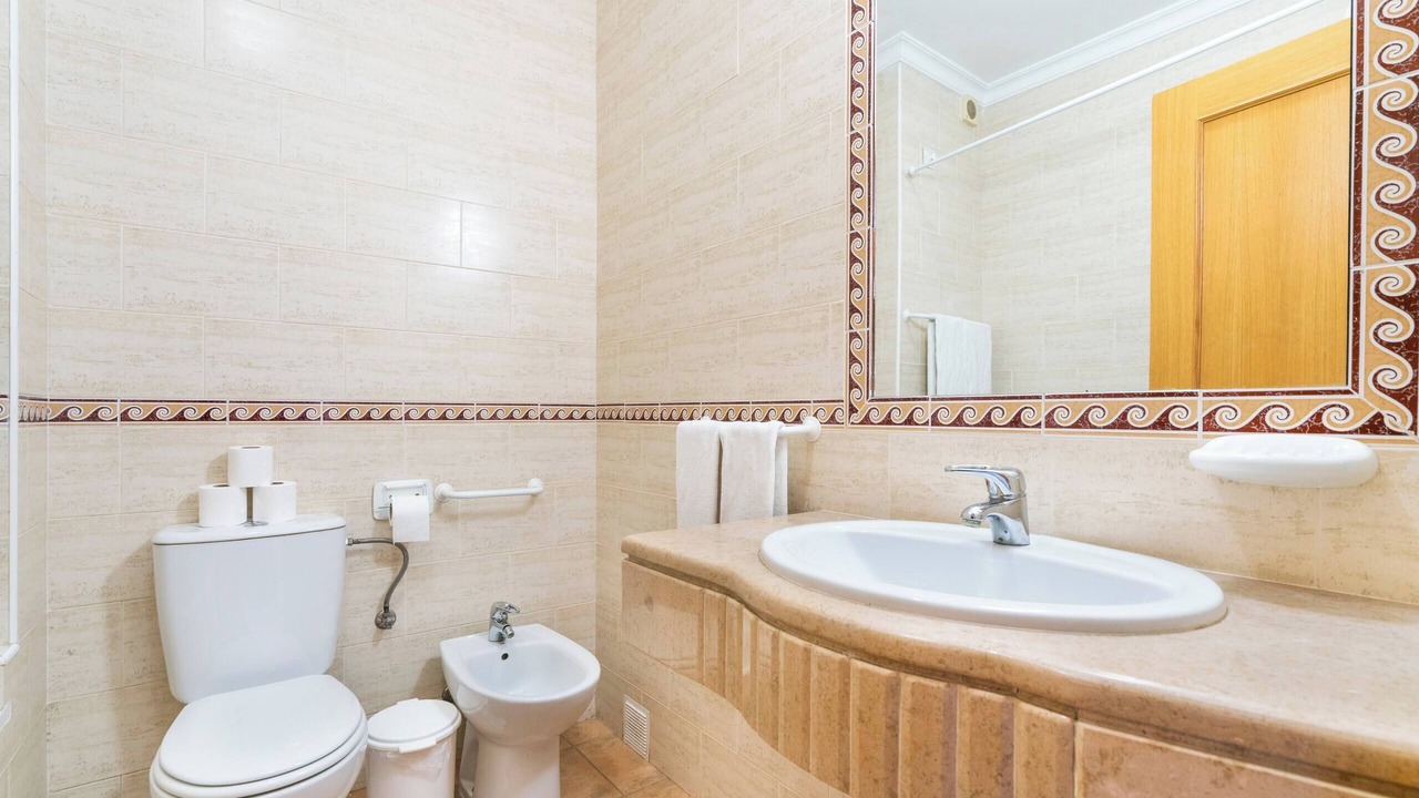 Photo of Bathroom in Altura