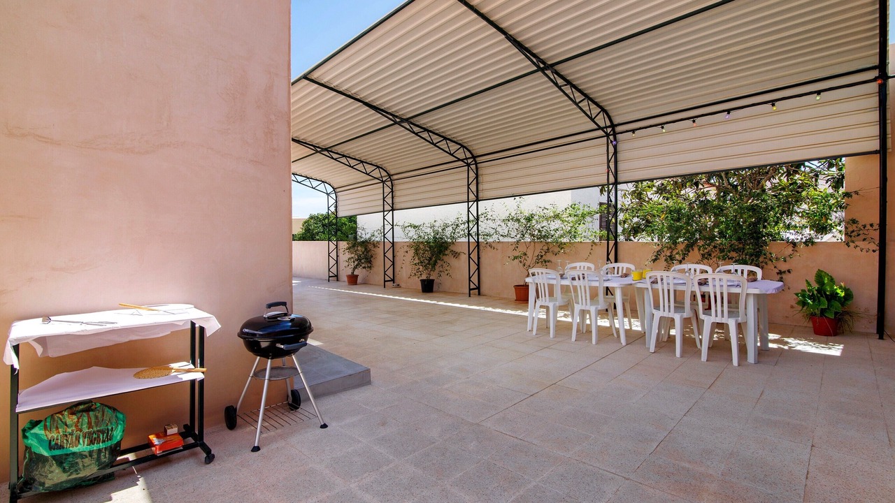 Photo of Outdoor in Pera