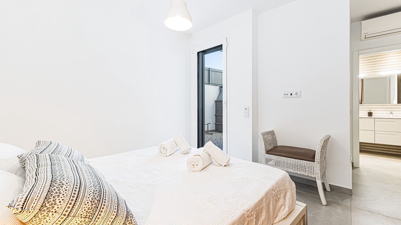Photo of Bedroom in Pera