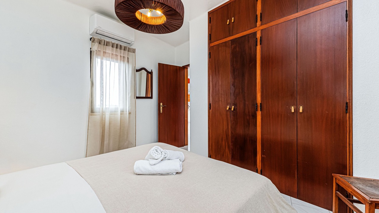 Photo of Bedroom in Porches