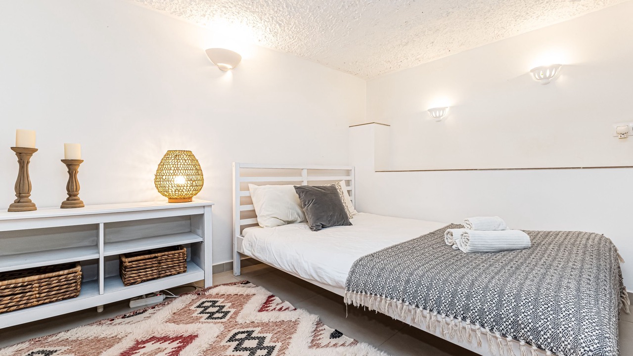 Photo of Bedroom in Ferragudo