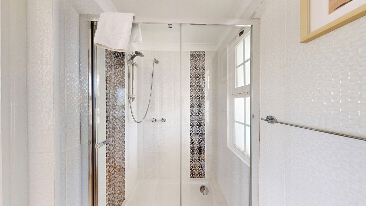 Photo of Bathroom in Gale