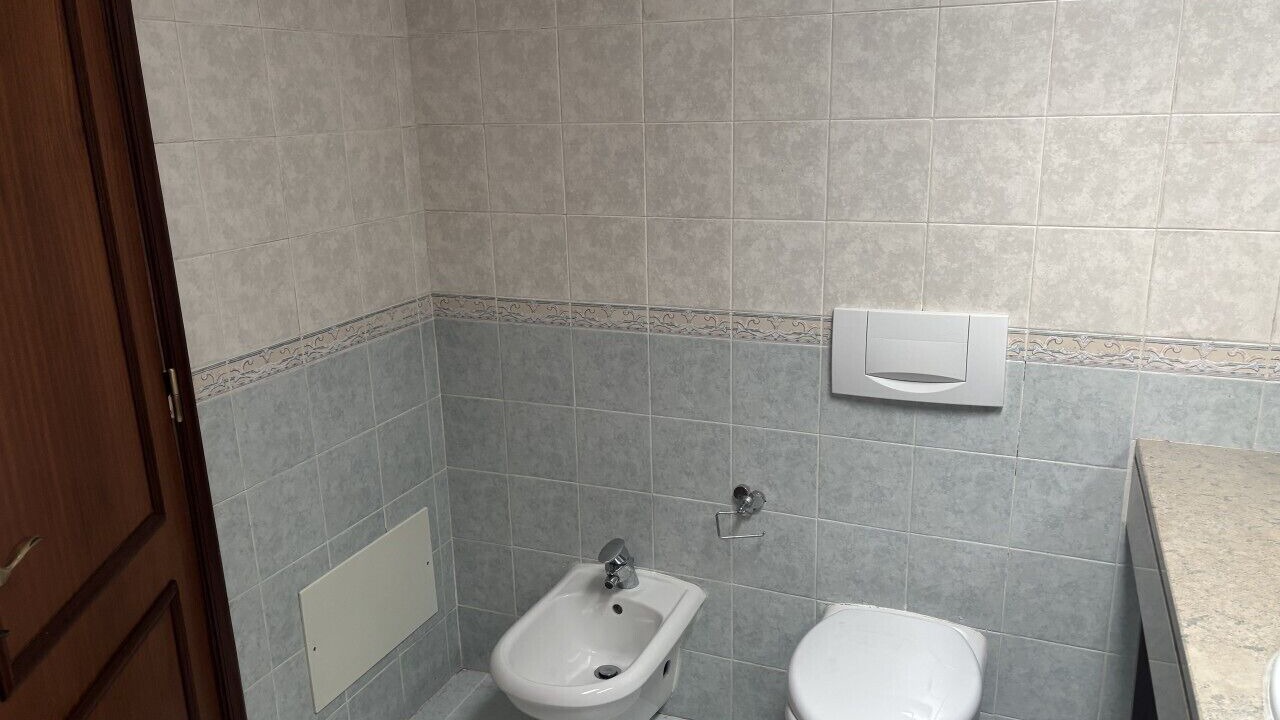 Photo of Bathroom in Faro