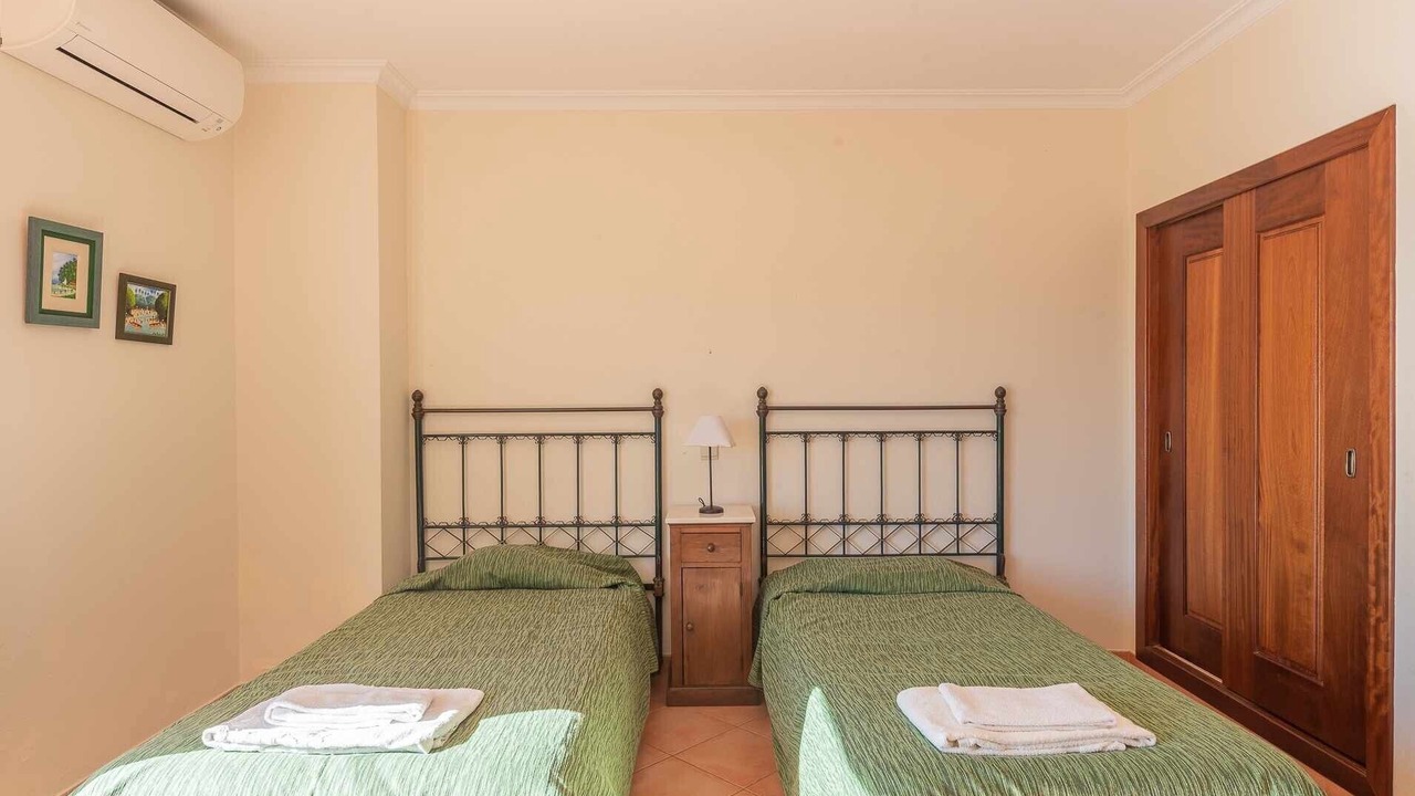 Photo of Bedroom in Vale de Parra