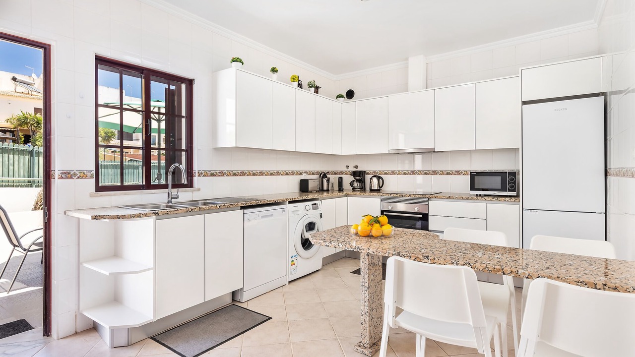 Photo of Kitchen in Urbanizacao dos Calicos