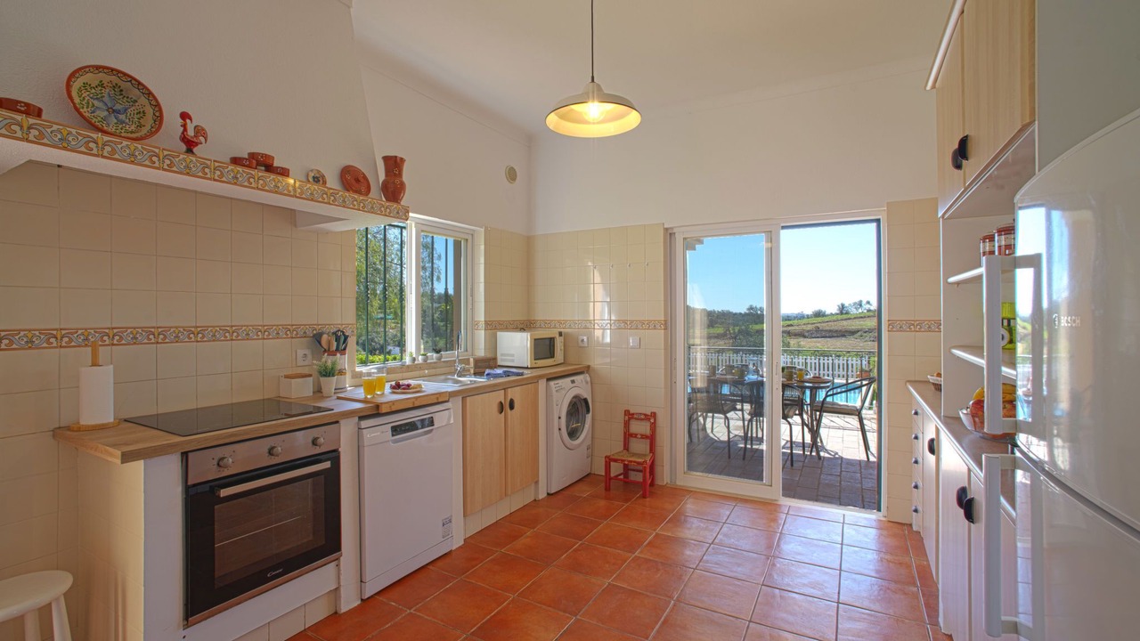 Photo of Bedroom in Monte Raposo
