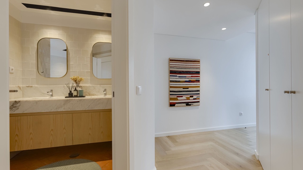 Photo of Bathroom in Faro