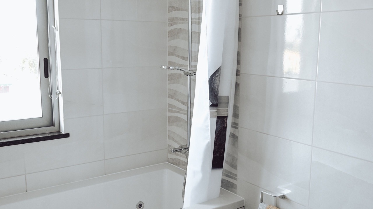 Photo of Bathroom in Mosqueira