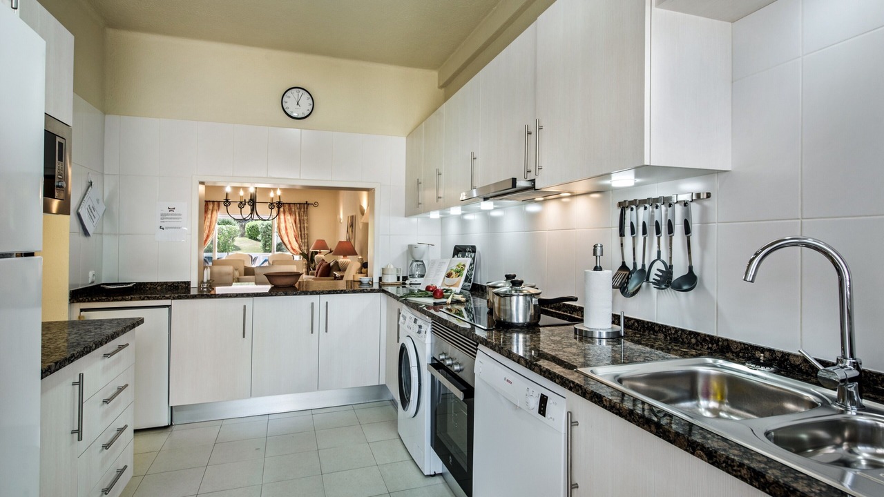 Photo of Kitchen in Vale do Lobo