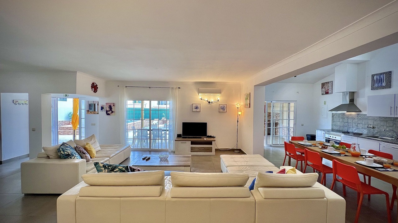 Photo of Livingroom in Urbanizacao dos Calicos